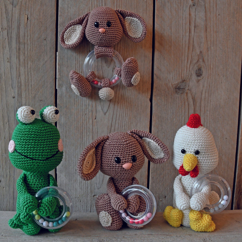 CuteDutch Haakpakketten Shelly (Liver/Ivory) Haakpakket: VoorjaarsCAL Snoeppothaasjes (pre-order)