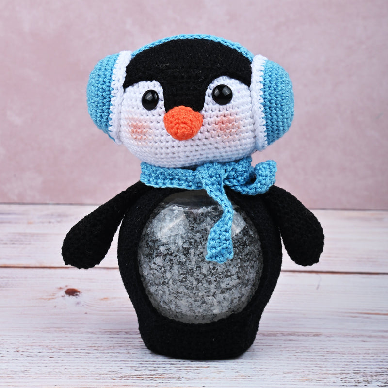 CuteDutch Garenpakketten Garenpakket: Schudbuikje Pinguïn