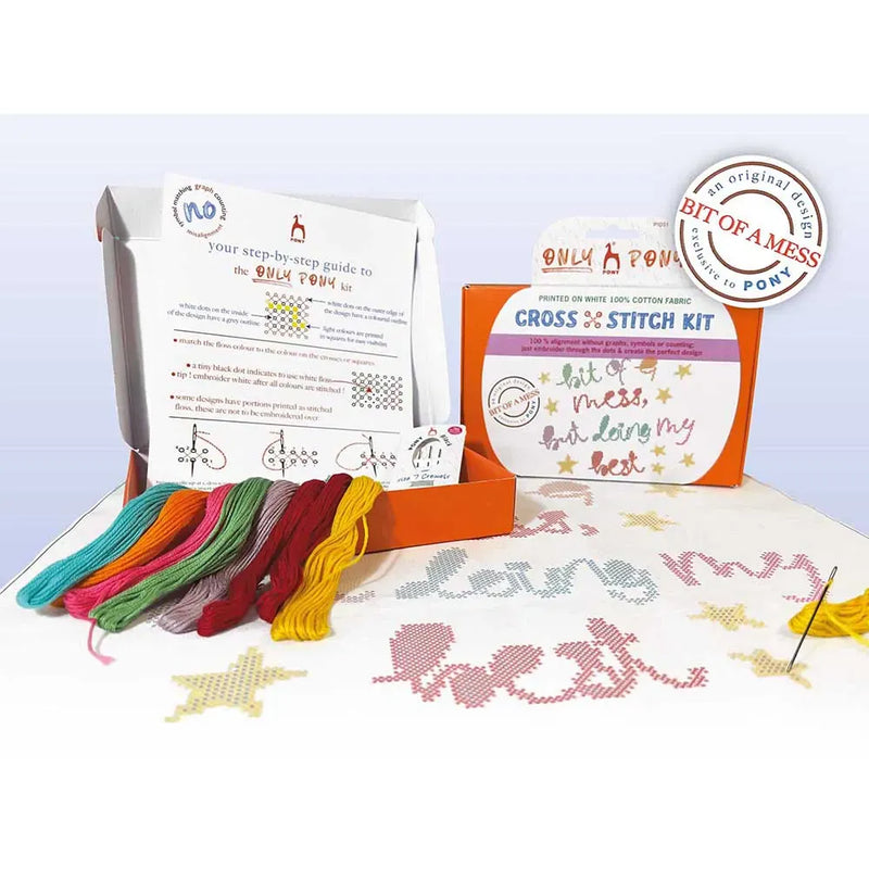 Pony Borduurpakketten Borduurpakket: Pony Only Kruissteek Bit of a mess