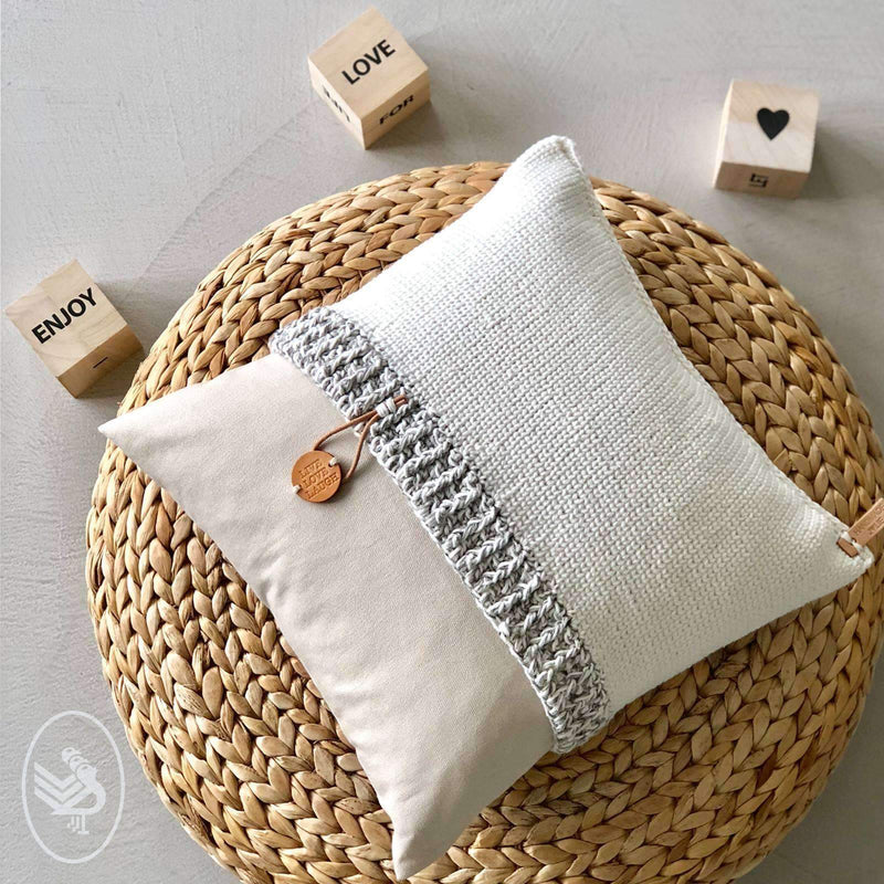 Handmadejolie Haakpakketten Haakpakket: Live Love Laugh Kussen