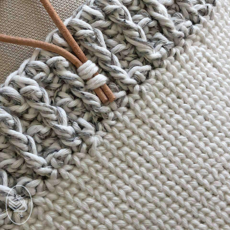 Handmadejolie Haakpakketten Haakpakket: Live Love Laugh Kussen