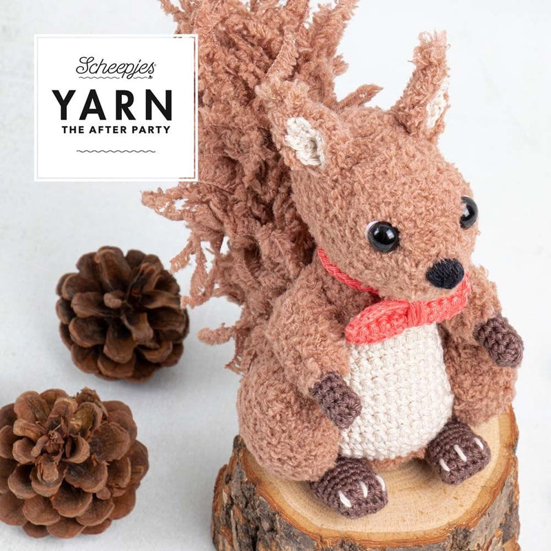 Scheepjes Patroonboeken YARN The After Party NO 190 - Zoey The Squirrel